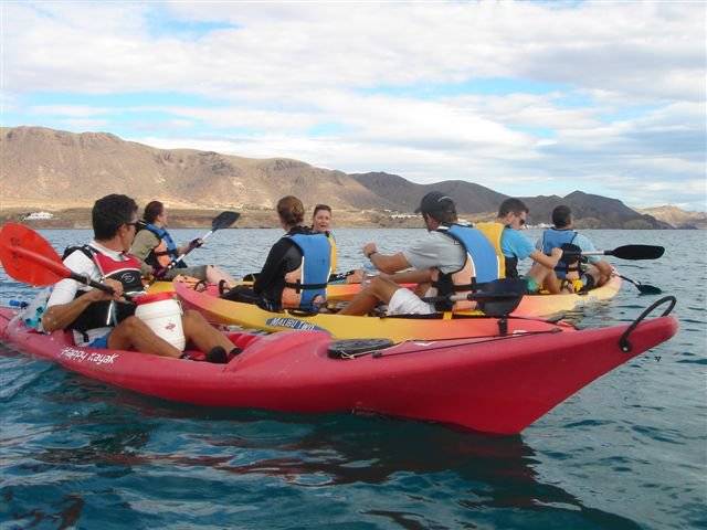 excursion en kayak por el parque natural de cabo de gata nijar