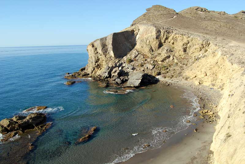 Cala de los amarillos desde el morrón de los genoveses Parque Natural de Cabo de Gata