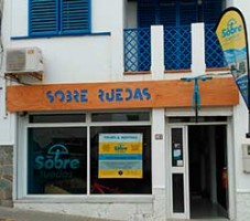 foto de Nos hacemos eco de la apertura de Nos hacemos eco de la apertura de 'Sobre Ruedas Tours & Renting' en San José.